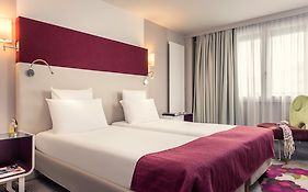 Mercure Paris Bercy Bibliotheque